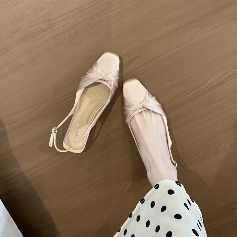 仙女风配裙子包头凉鞋女鞋2025年新款夏季气质百搭粗跟黑色通勤鞋