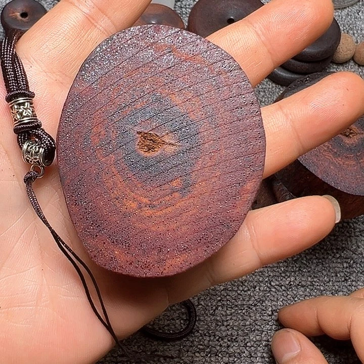 藤类降真香大牌子6.5左右红绿油黄金甲精品发其一