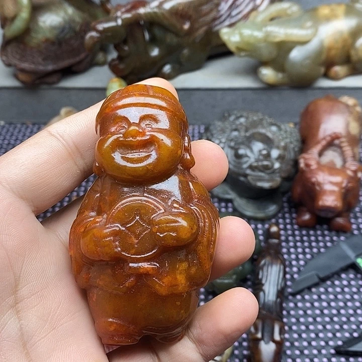 未镶嵌蛇纹石玉颈饰