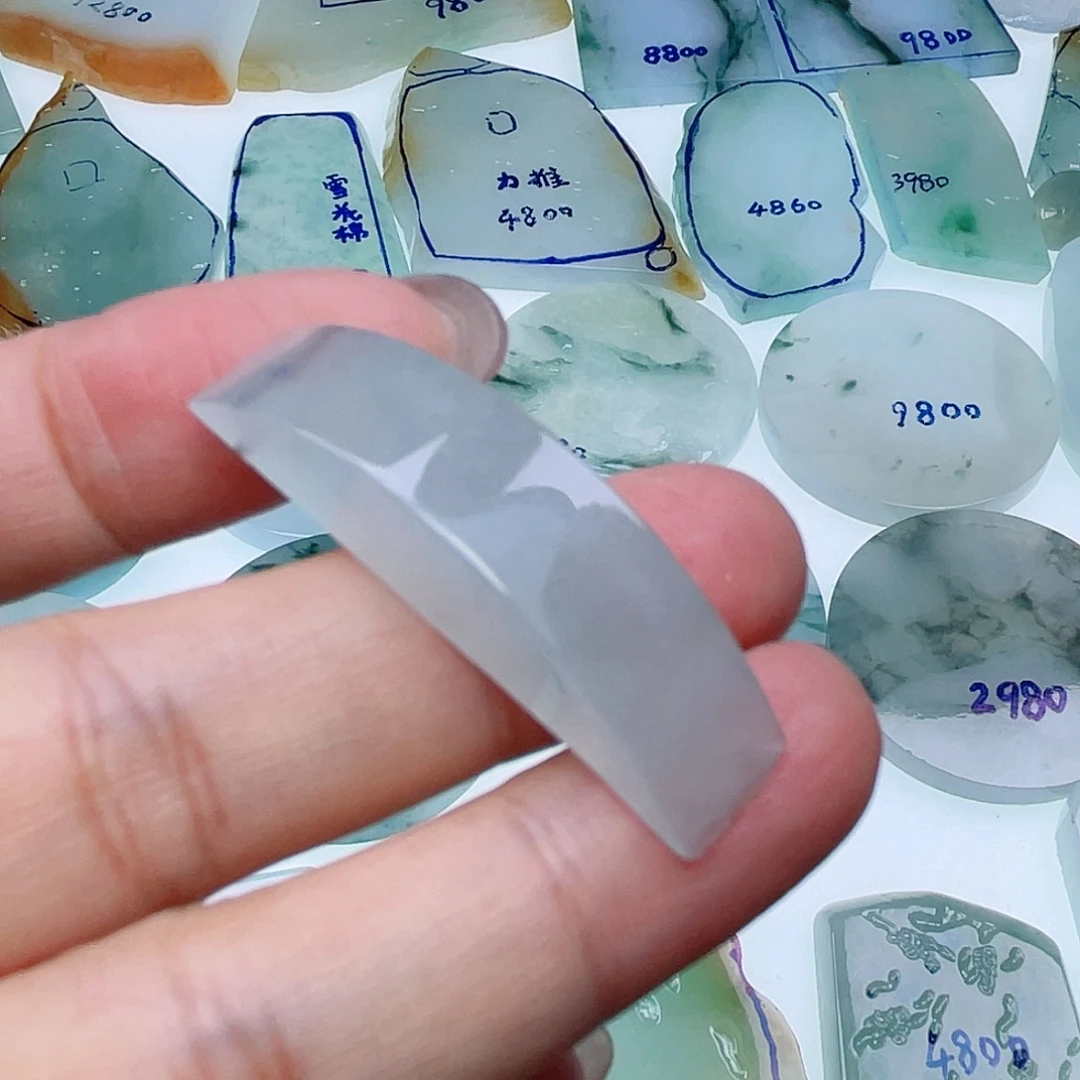 定制翡翠未镶嵌定制翡翠未镶嵌