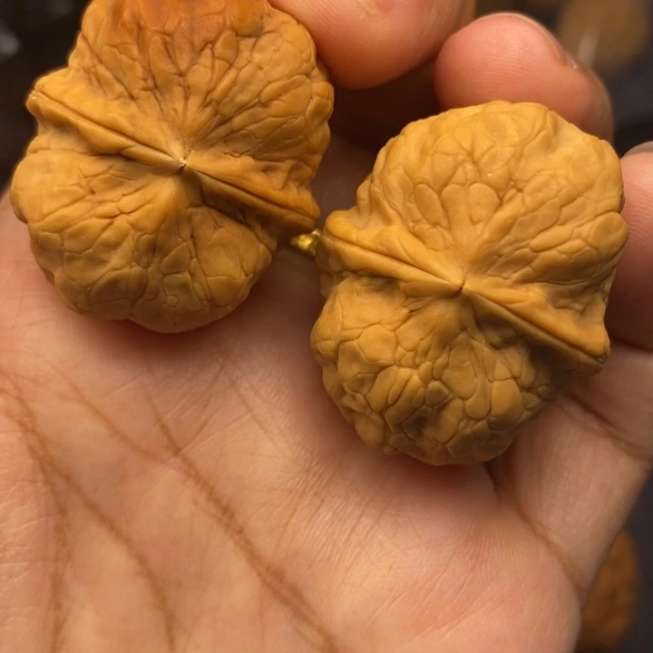 把件文玩核桃36尺方尊金蟾