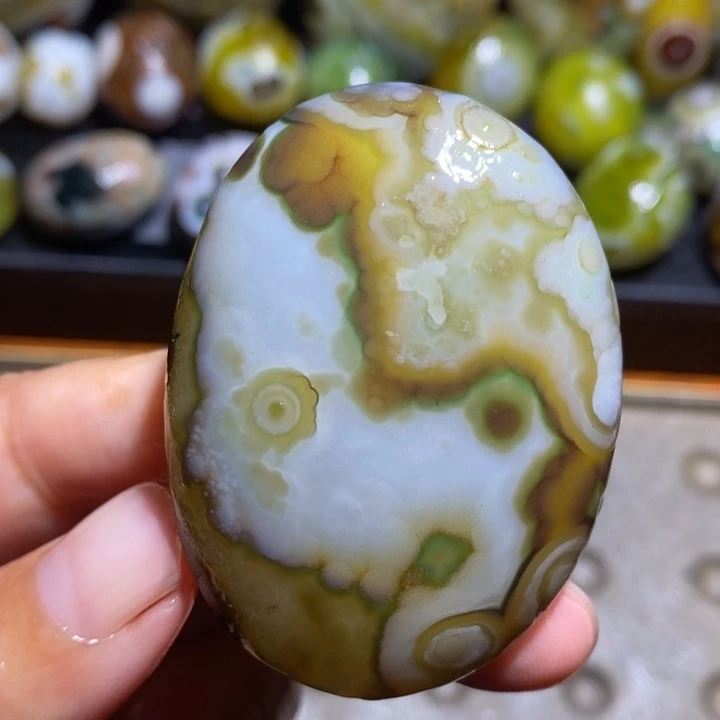 未镶嵌玛瑙/玉髓珠宝半成品106
