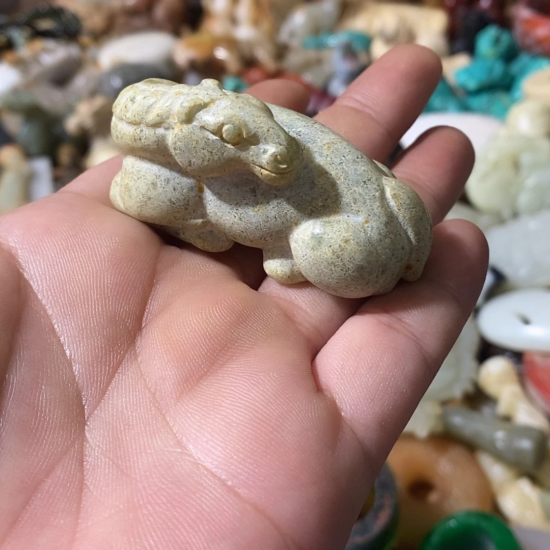 和田玉（糖玉）未镶嵌挂件