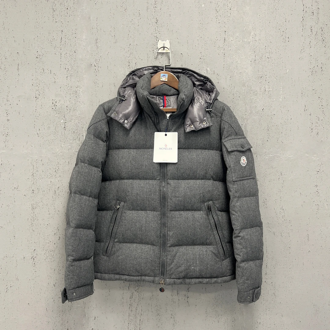 99新 MONCLER moncler蒙口灰色羊毛厚款戴帽羽绒服3码