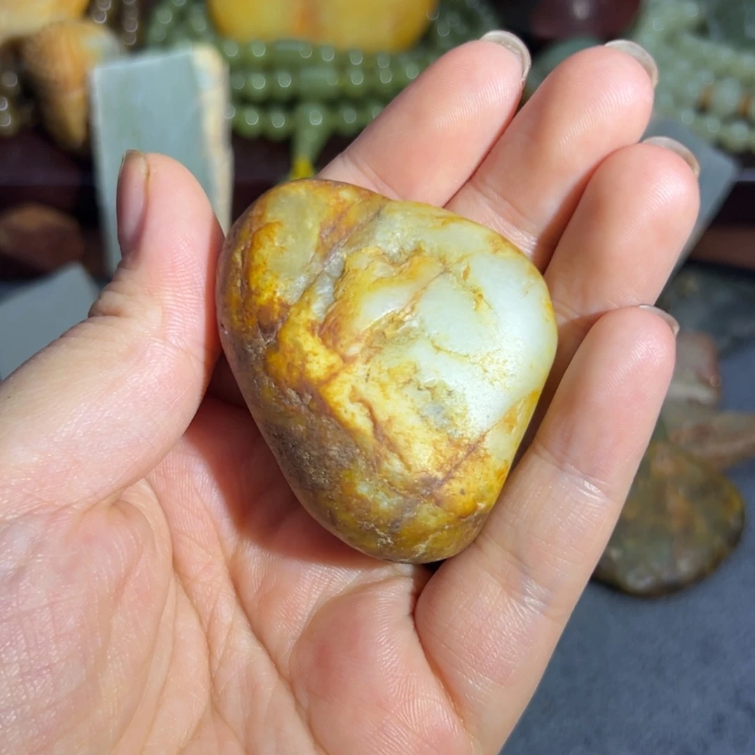 和田玉未镶嵌珠宝奇石