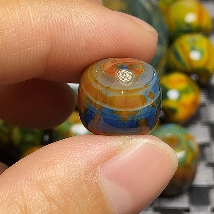 杭***物玛瑙/玉髓未镶嵌颈饰