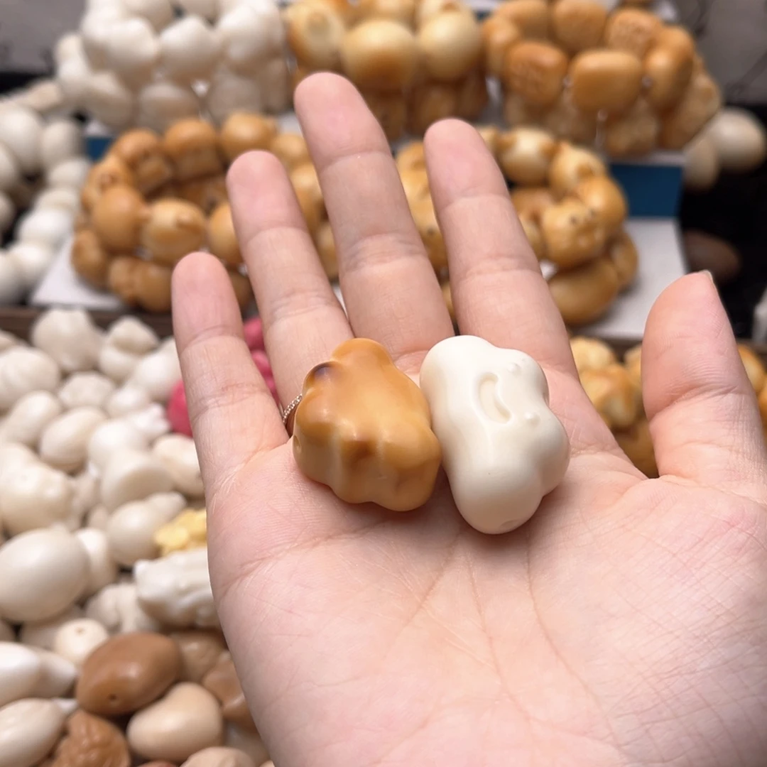 嘟***噜吊坠菩提根/象牙果