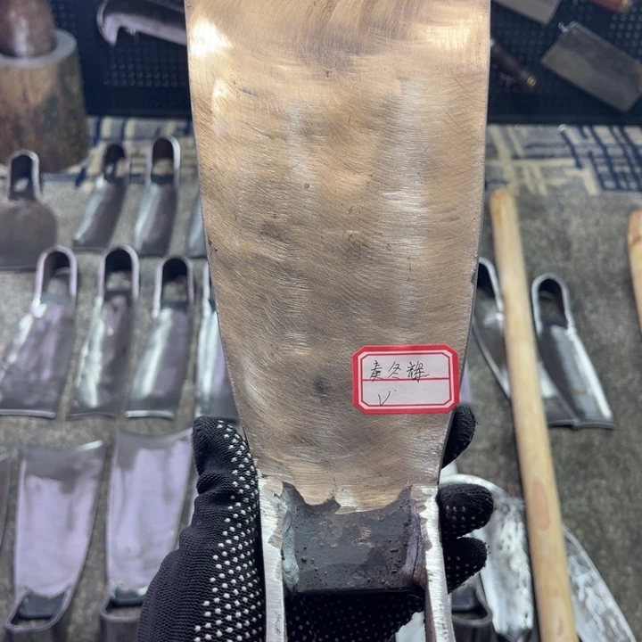 用***7龙泉手工制作工艺锄头