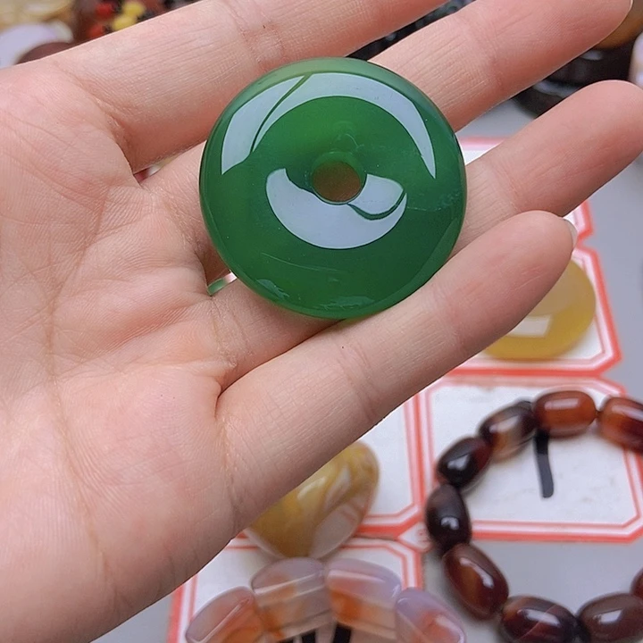 【闪购商品】玛瑙/玉髓未镶嵌珠宝半成品干