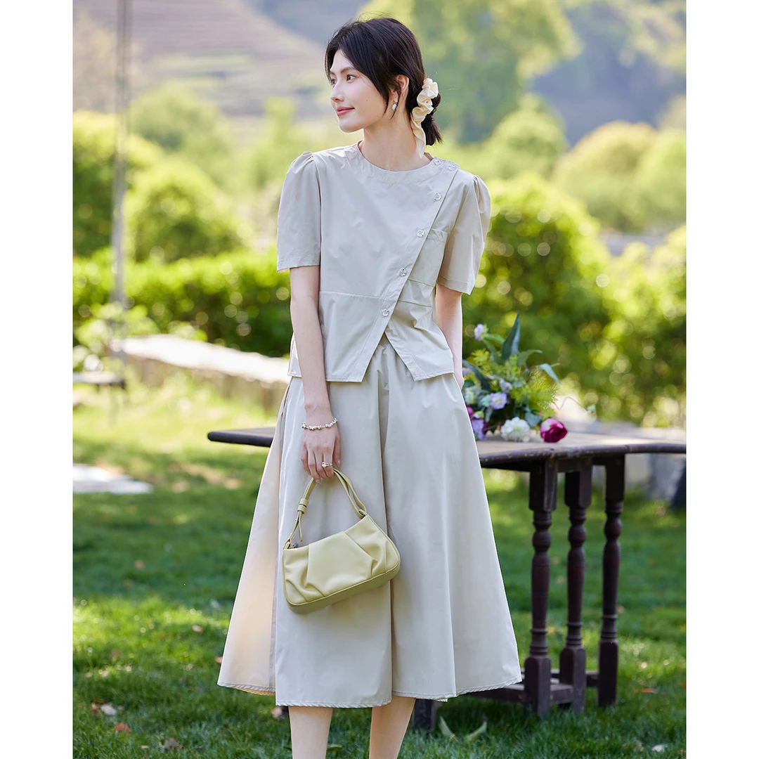 优雅新中式小白裙两件套女2025夏季新款设计感衬衫半身裙套装