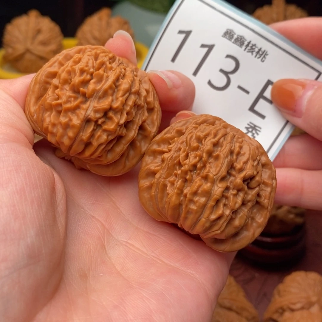 文玩核桃把件平谷楼40