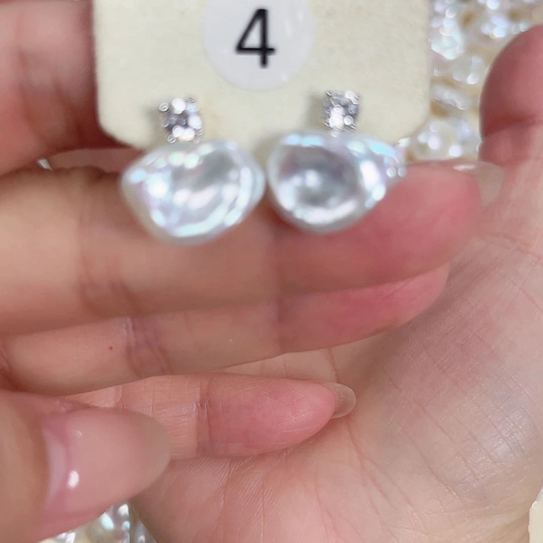 银S925镶嵌耳饰淡水珍珠