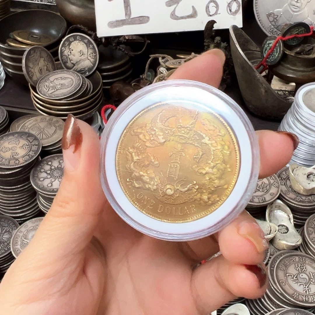 金属复古风格摆件
