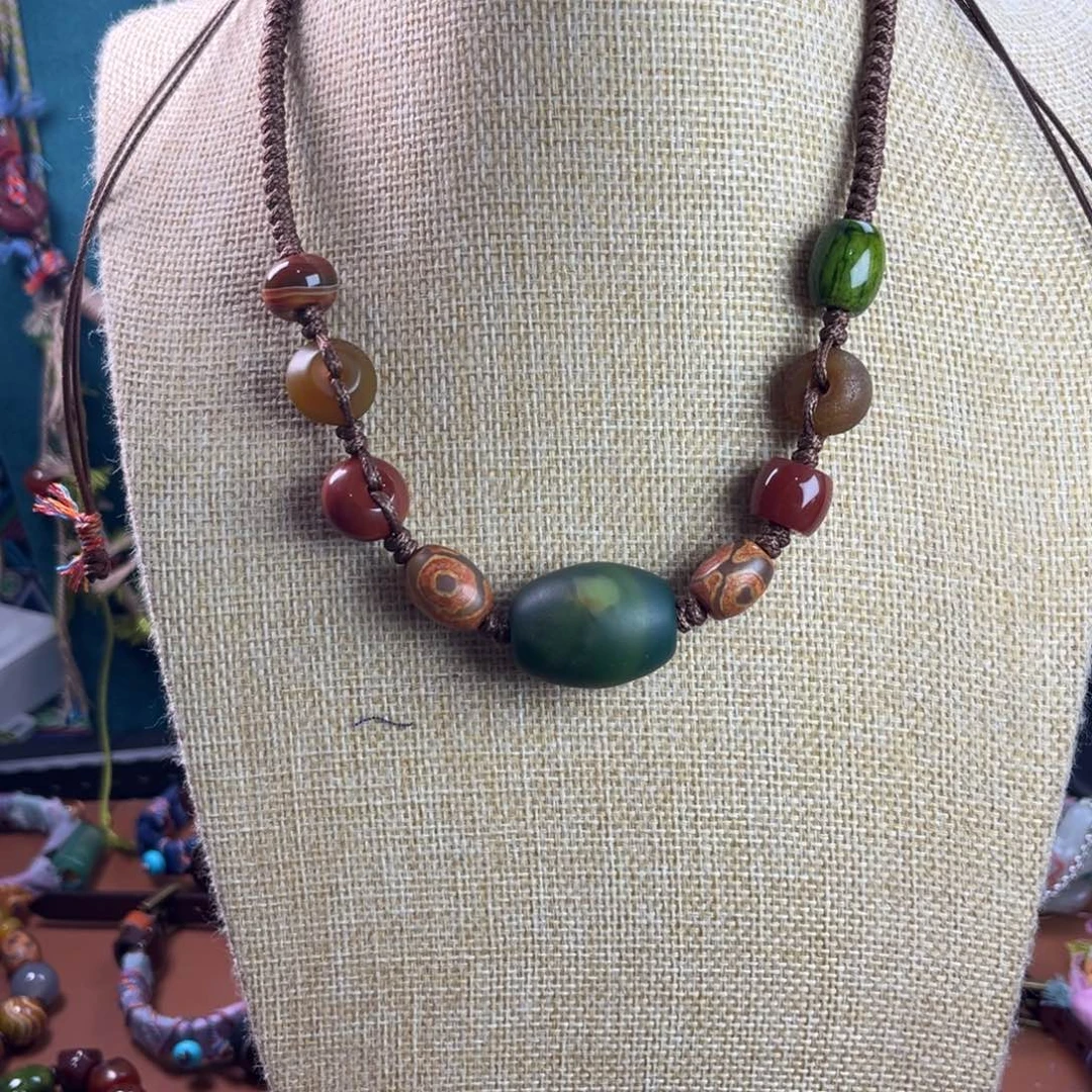 未镶嵌颈饰玛瑙/玉髓