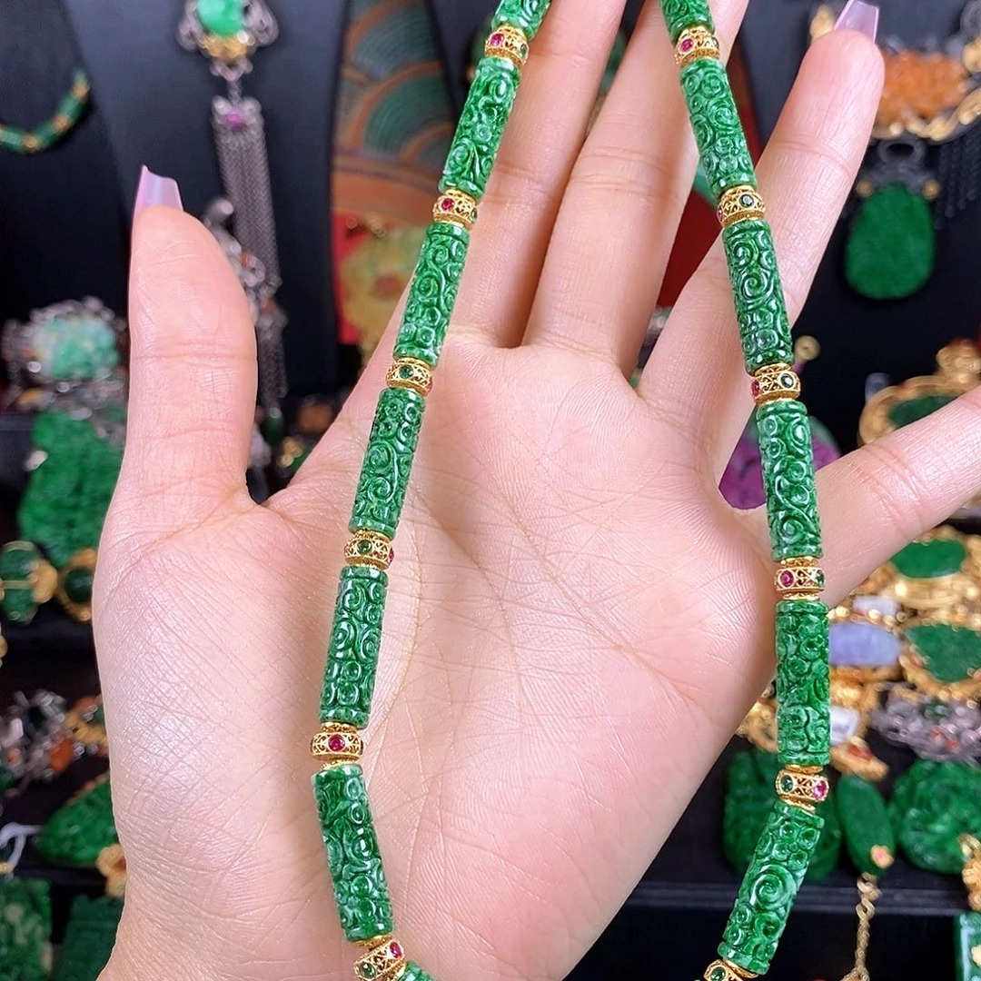 翡翠未镶嵌颈饰项链