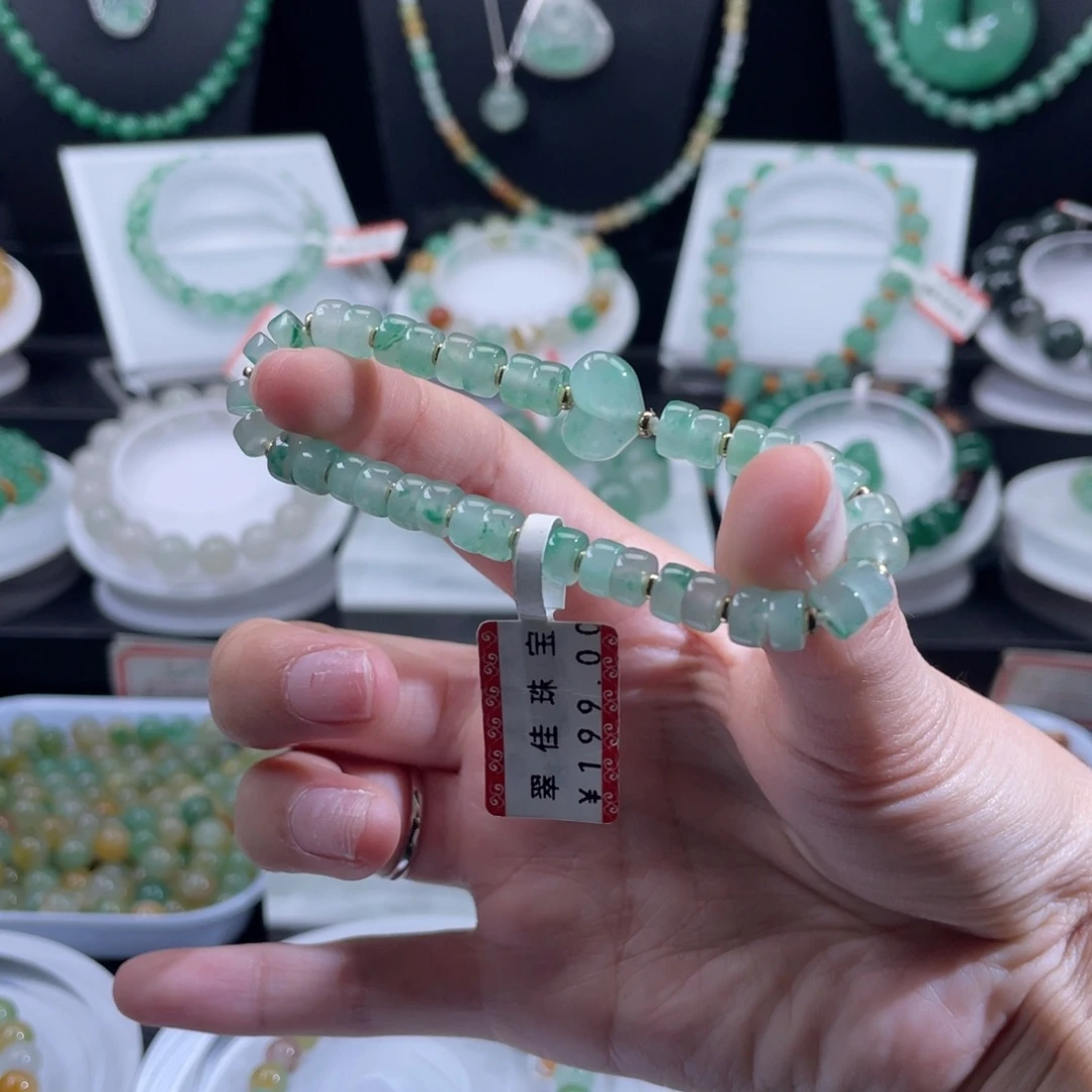 石英质玉（非洲翠）合金手串