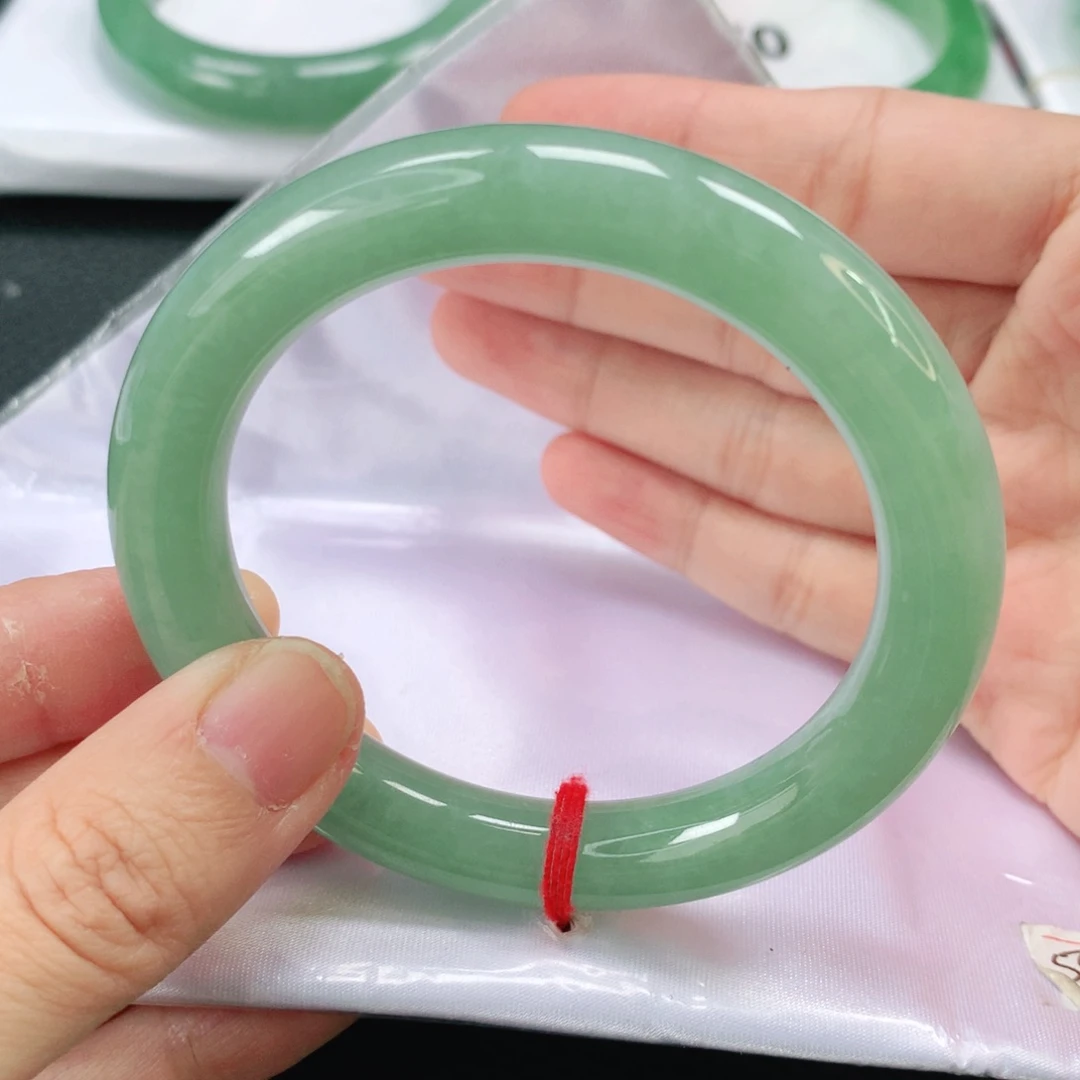 未镶嵌手镯翡翠缅甸54圆