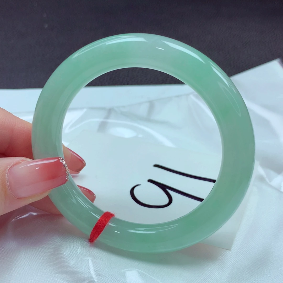 翡翠手镯未镶嵌手镯56