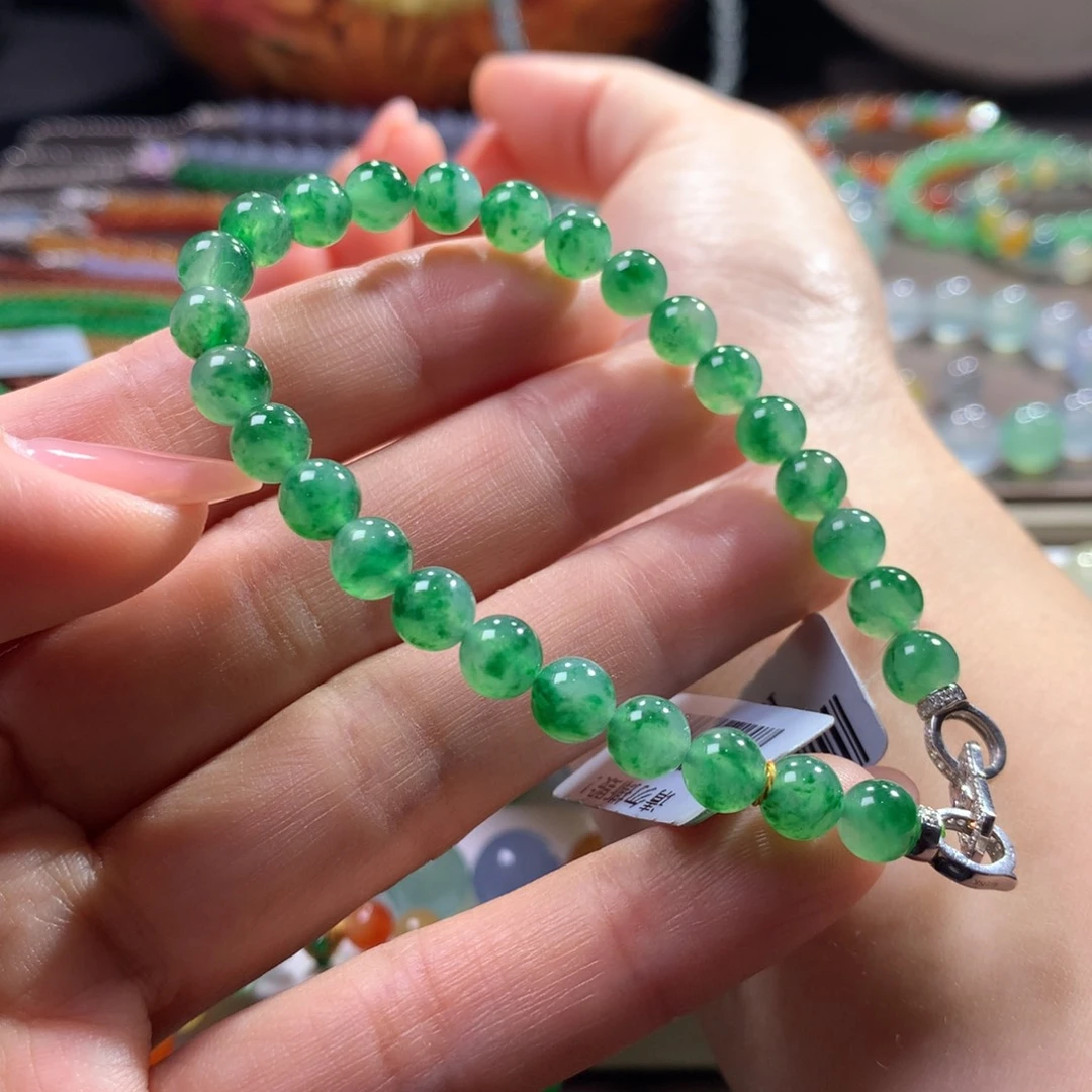 翡翠未镶嵌手链！高货低漏，冰绿底飘辣阳绿卡6