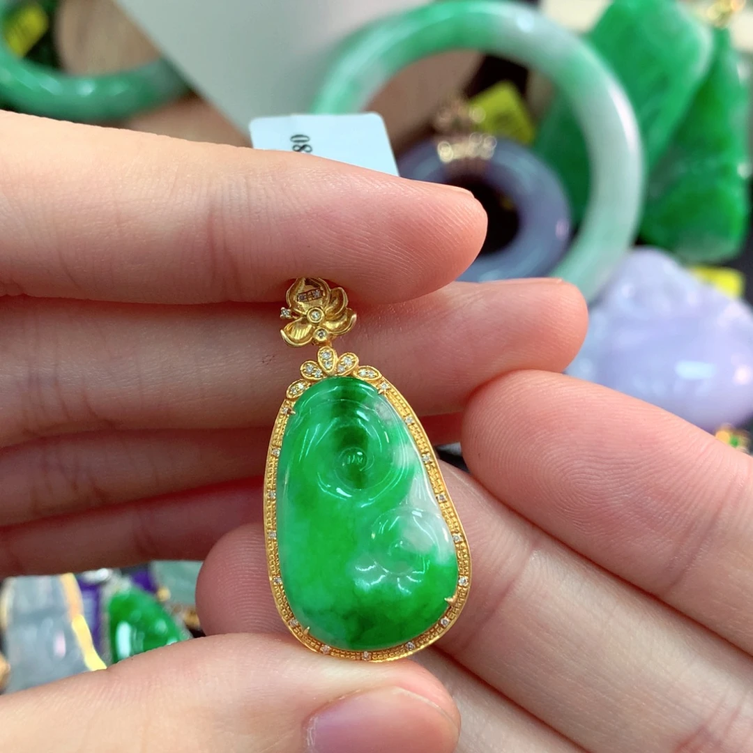 翡翠18K金镶嵌吊坠(不含链)