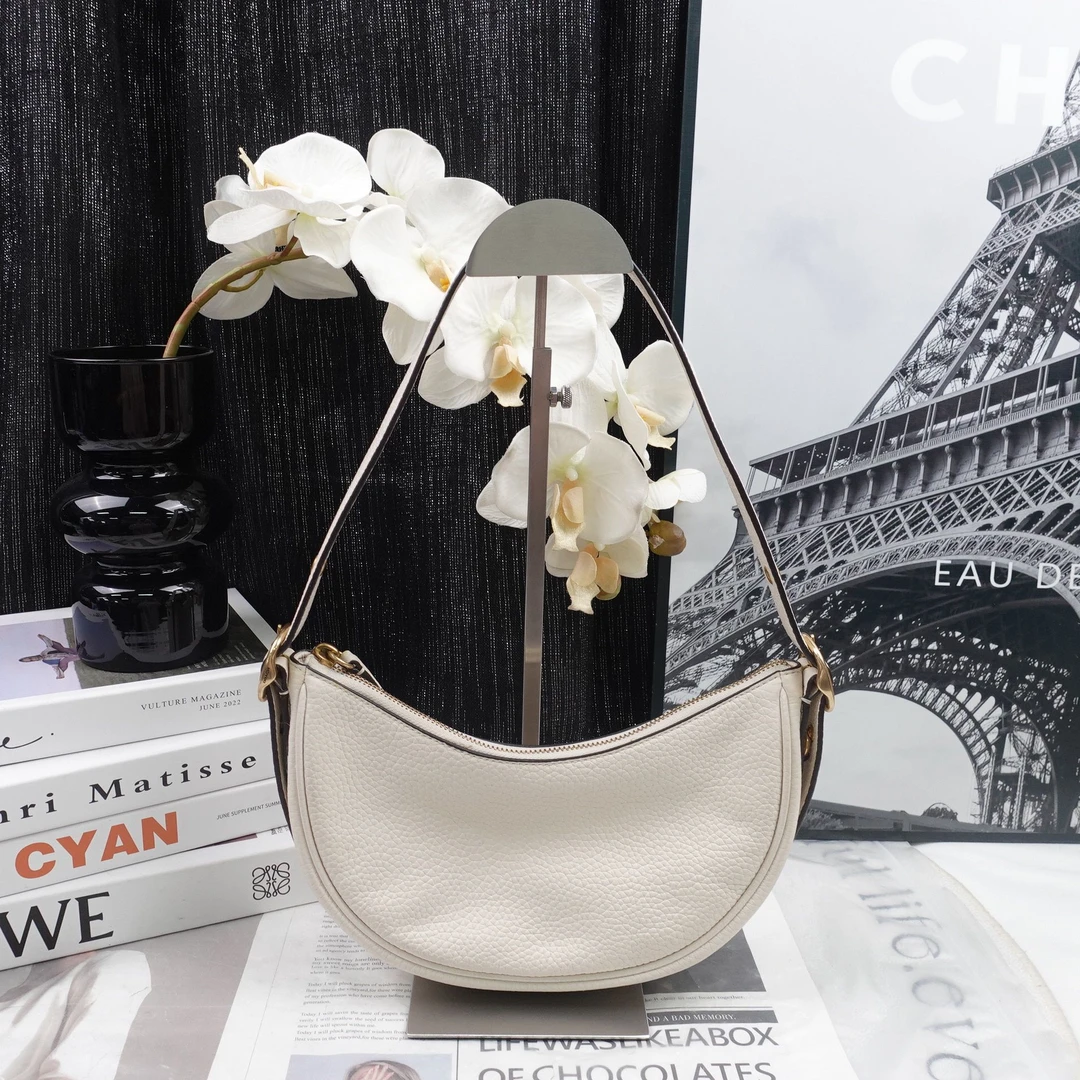 95新 COACH/蔻驰 单肩包/T10343776