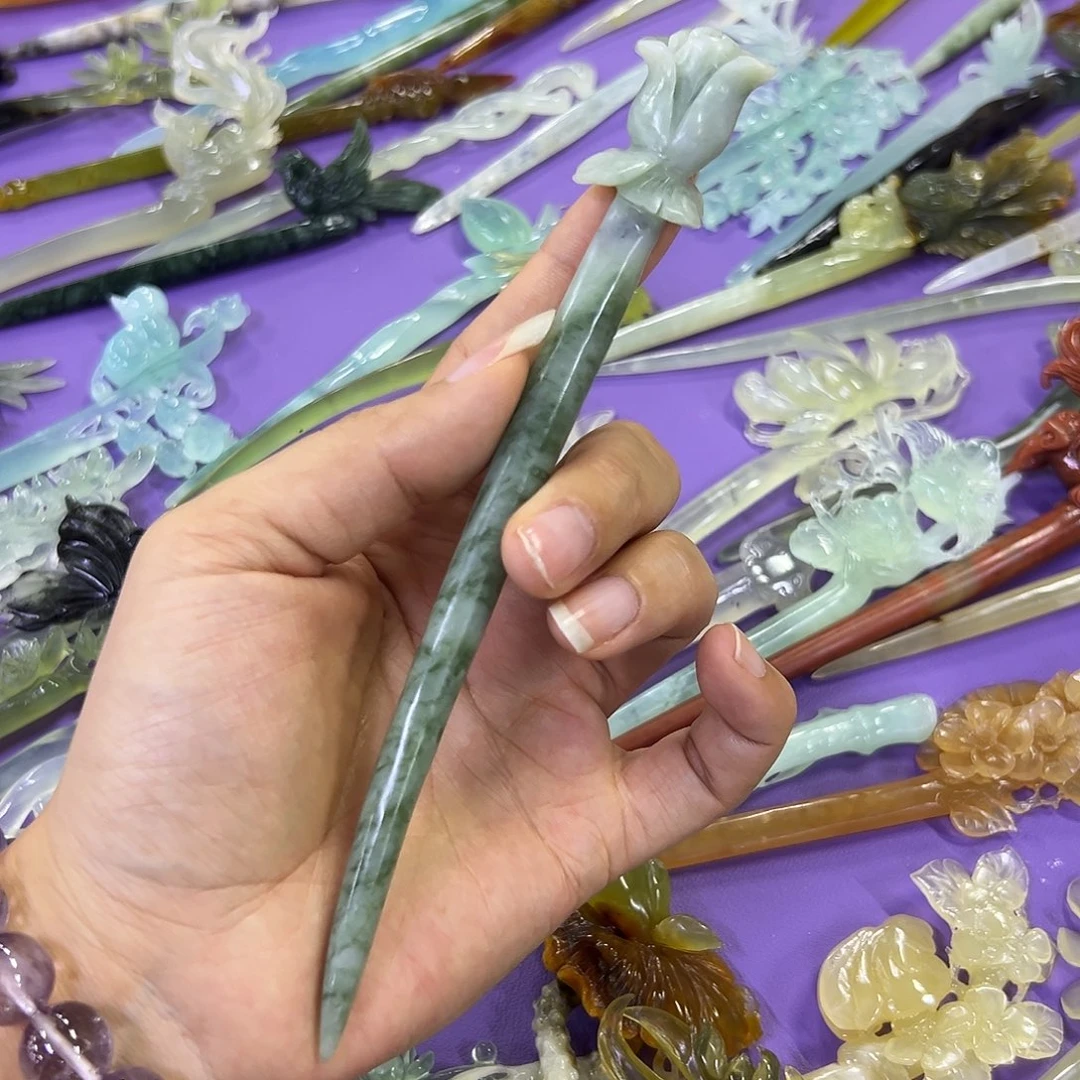 未镶嵌蛇纹石玉玫瑰