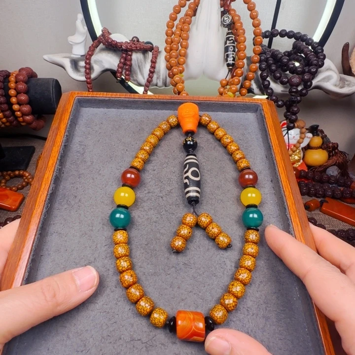 吊坠星月菩提手持