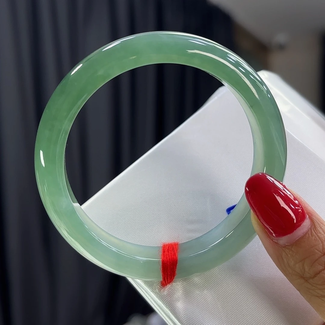 翡翠手镯未镶嵌113