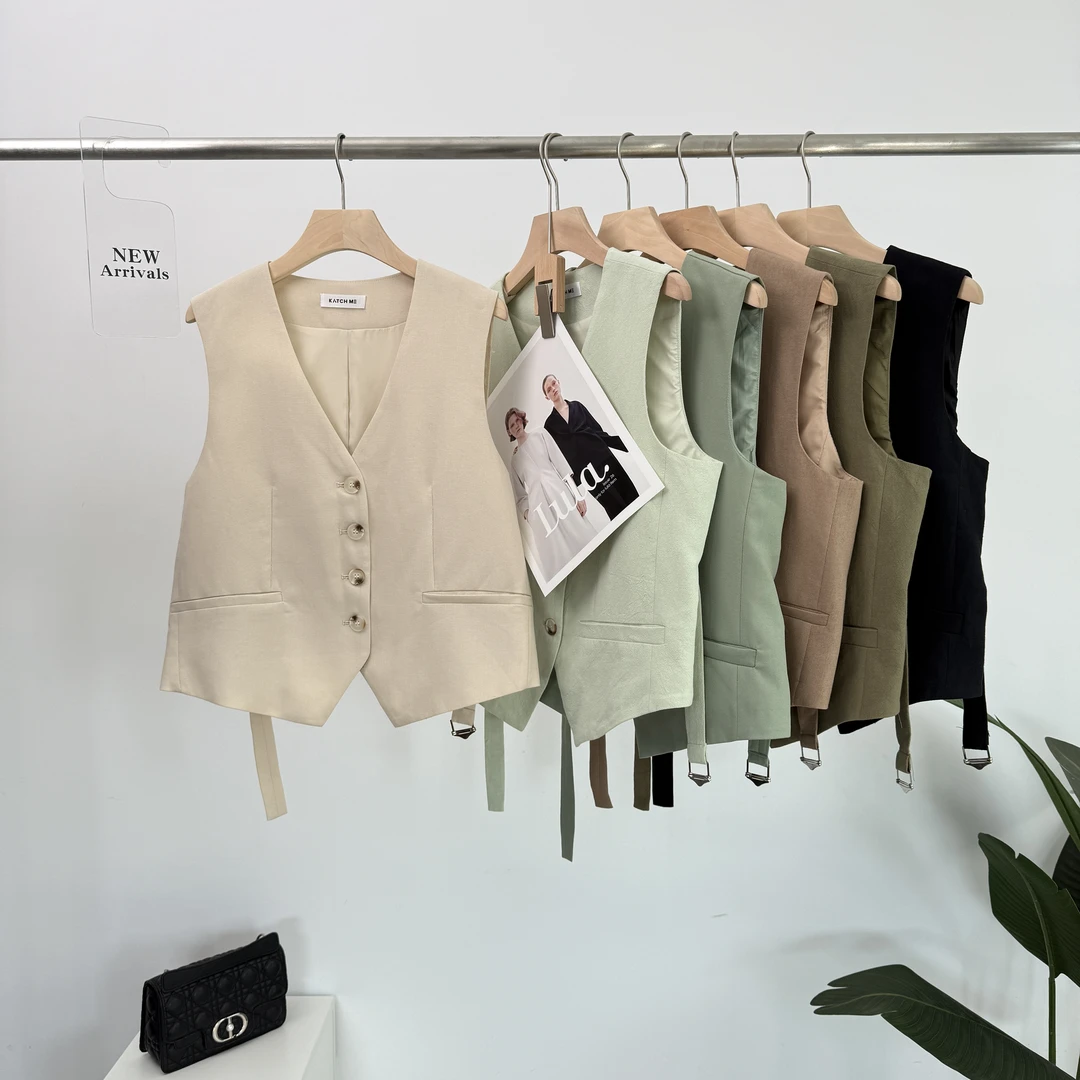 B024名媛女士小香风短款夏款高级感西服马甲针织百搭简约韩版纯色