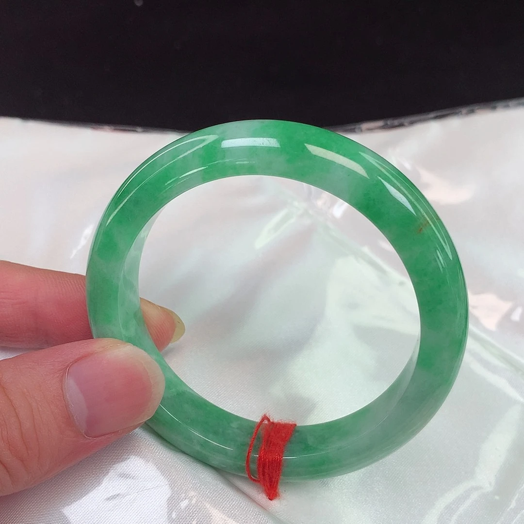 翡翠手镯未镶嵌206