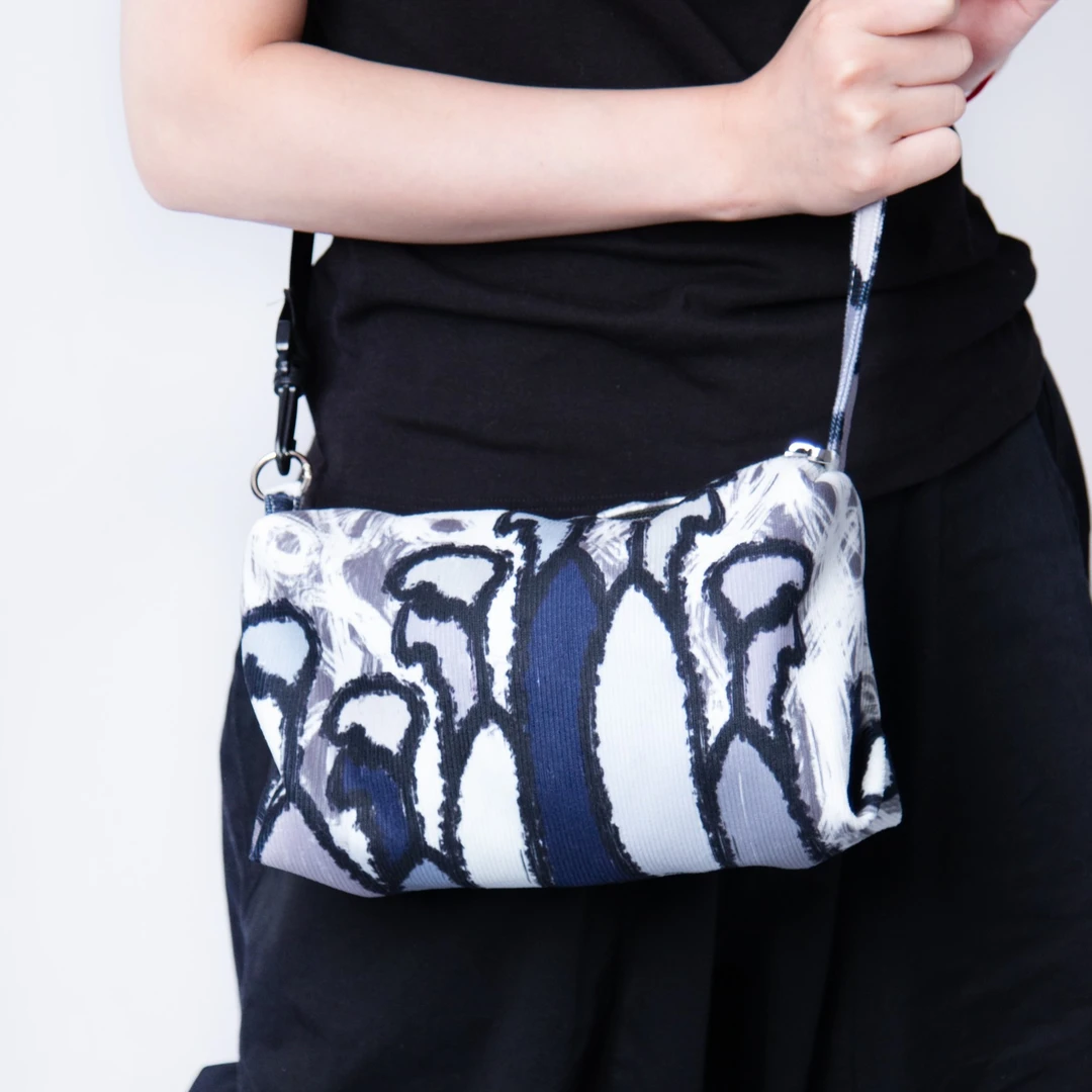 无则艺【大方包】这家布包很艺术|原创斜挎包行者大方包印花单肩包