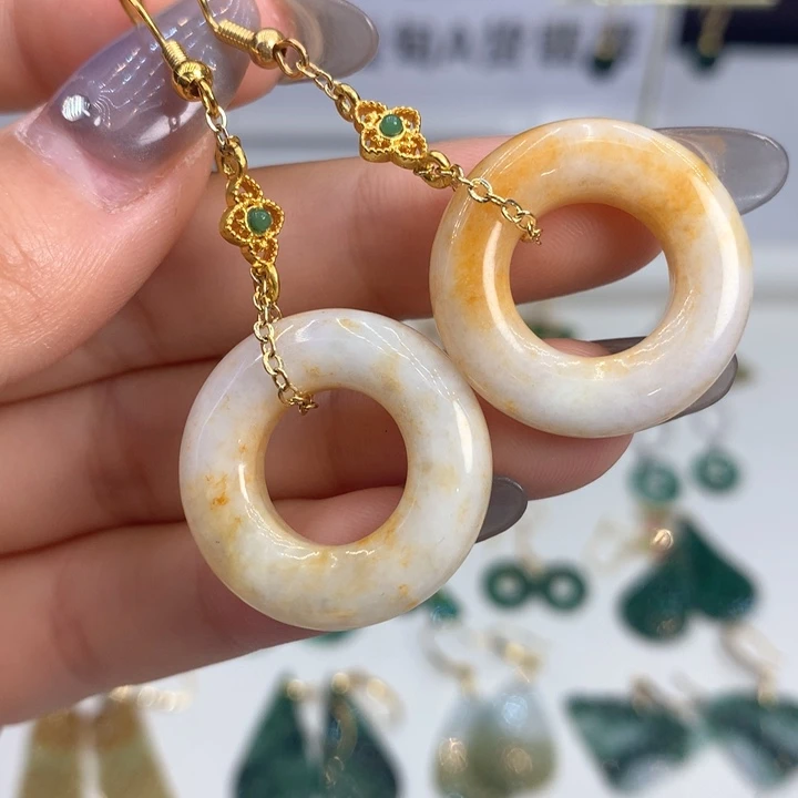 翡翠未镶嵌耳饰耳饰