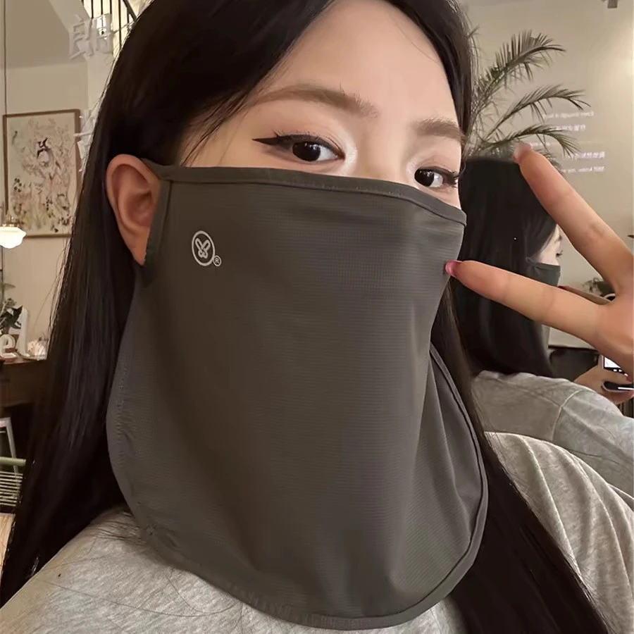 夏季冰丝防晒面罩女防紫外线户外骑行可喝水面纱护颈遮阳防晒口罩