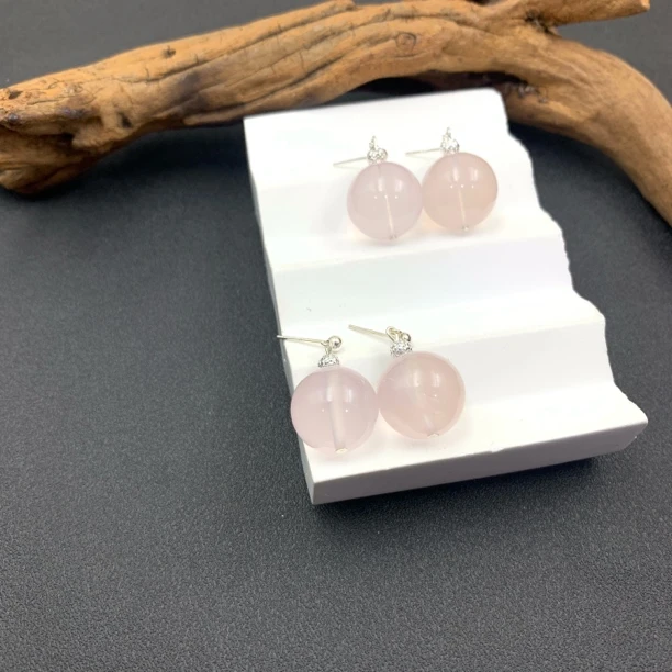 粉水晶耳钉-多样性发一-251116021【尺寸约14mm】