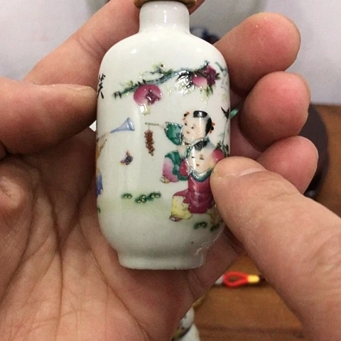 【闪购商品】瓶为*陶瓷艺术家的作品是一瓷器