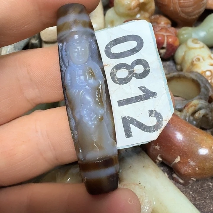 玛瑙/玉髓颈饰未镶嵌二*