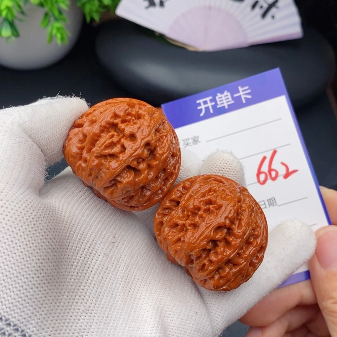文玩核桃把件40粗筋662