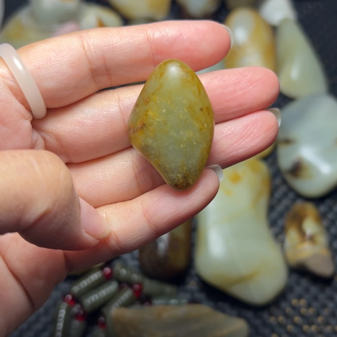 和田玉未镶嵌挂件1