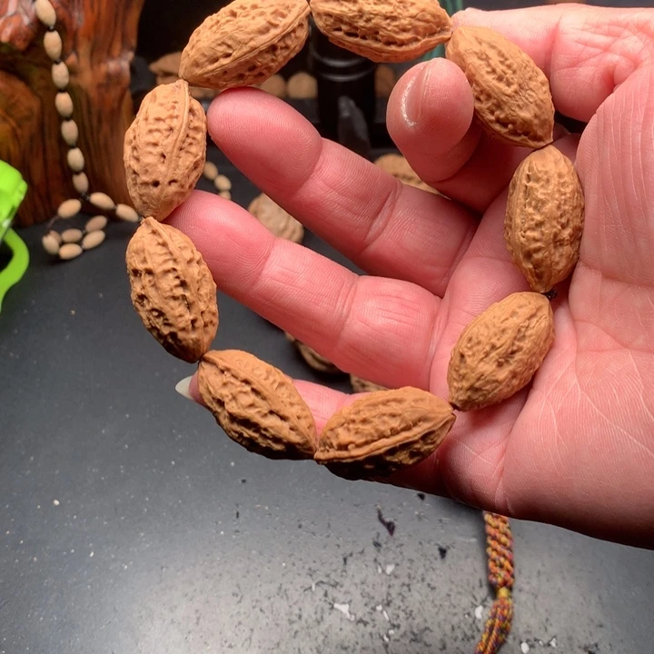 桃核吊坠小****好野生精品小核桃散籽