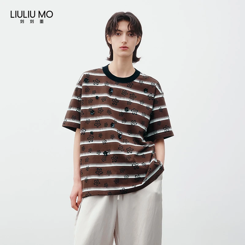 刘刘墨夏季设计感百搭小众重工满印花朵时尚宽松咖色条纹钉珠T恤