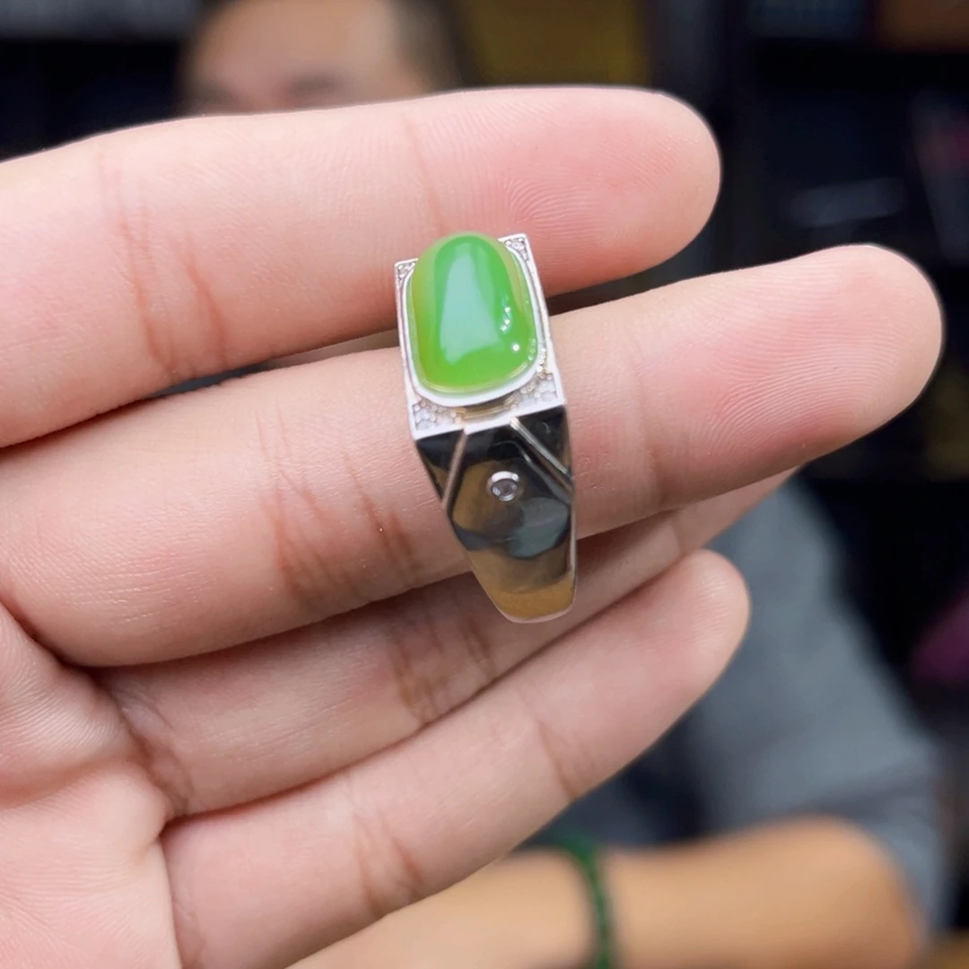 G***，和田玉未镶嵌手串