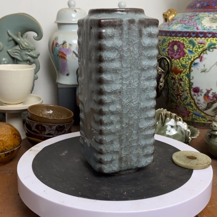 紫砂花瓶瓷器瓷器