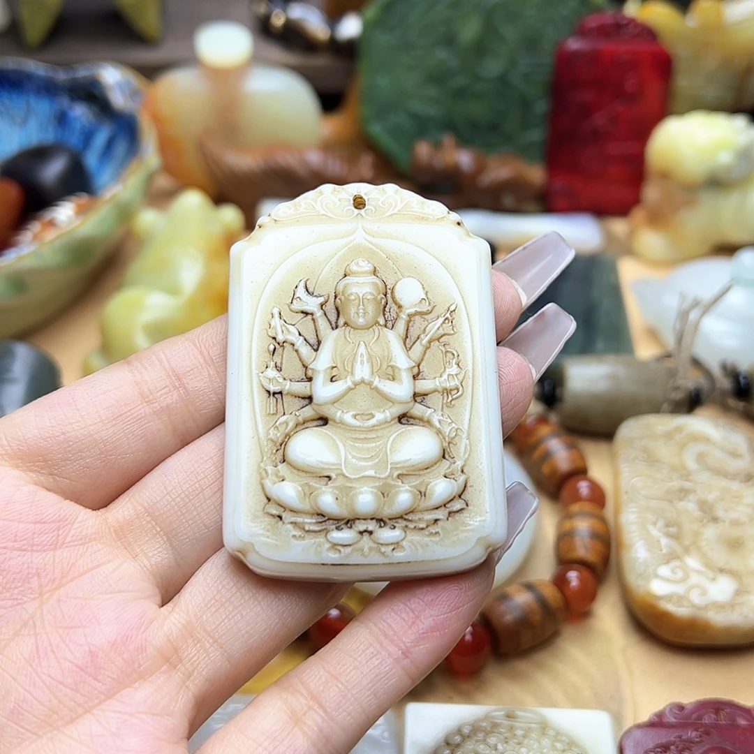 和田玉未镶嵌颈饰