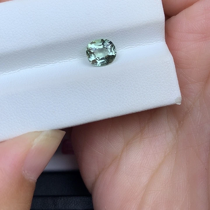 未镶嵌裸石碧玺1.18ct薄荷绿碧玺