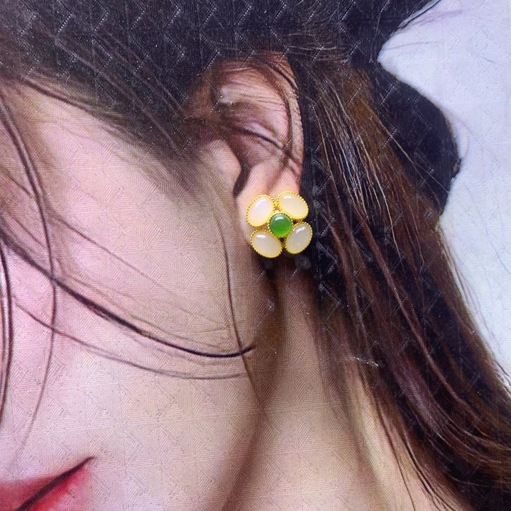 和田玉银S925镶嵌耳饰