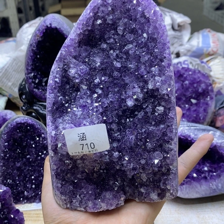 未镶嵌紫晶大型摆件（非配饰）