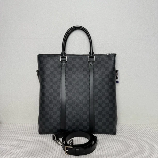 99新 LouisVuitton/路易威登 6026/经典商务黑棋盘格竖版公文包