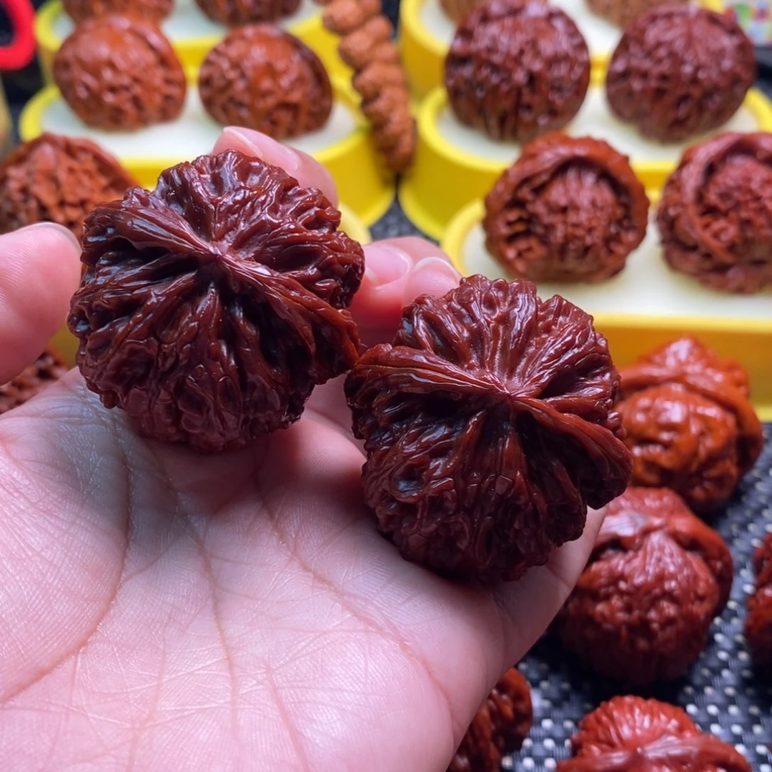 文玩核桃把件苹果