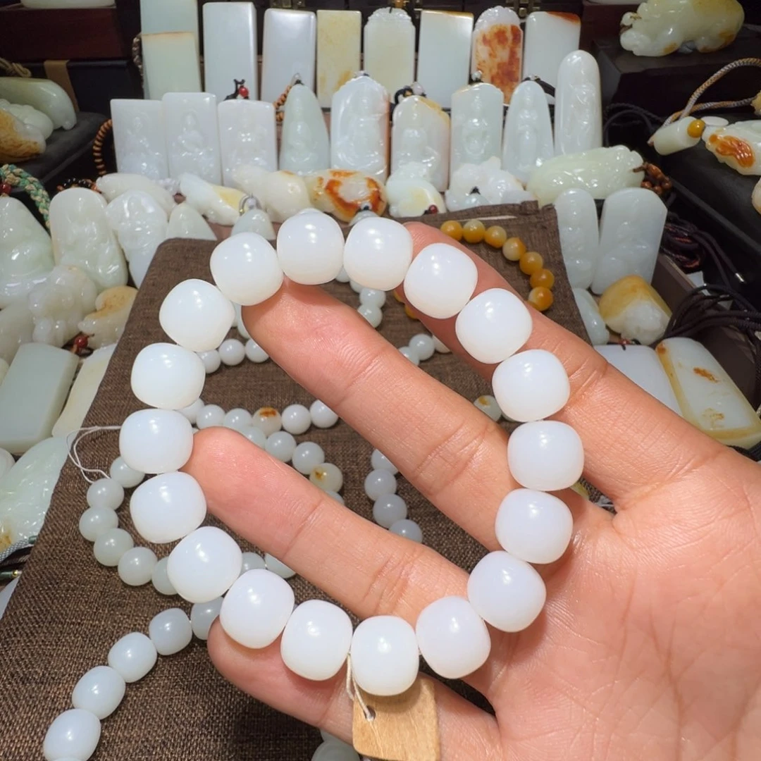 和田玉手串未镶嵌君*