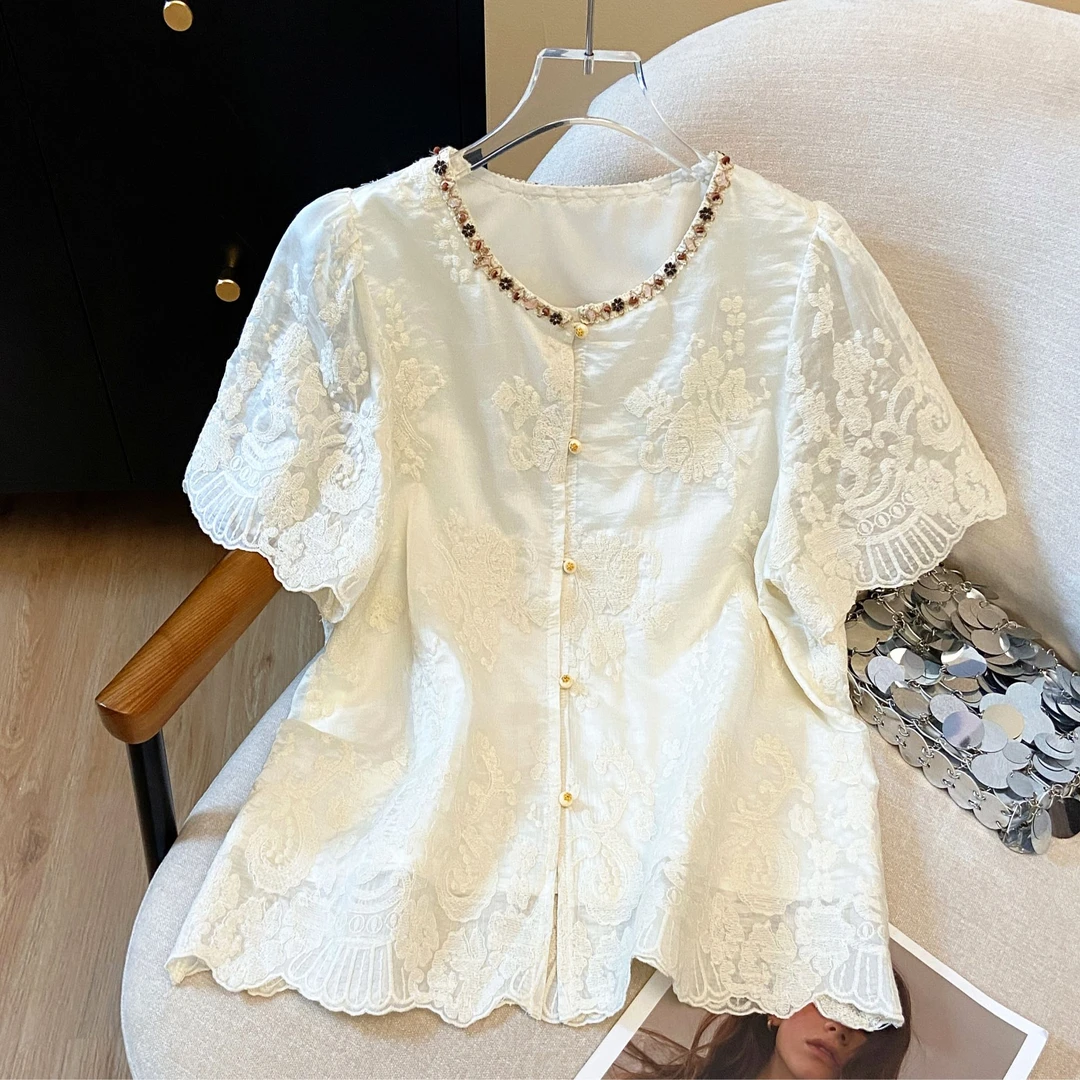 2025新款夏季法式蕾丝高级感绣花短袖显瘦设计感贝壳钉珠衬衫上衣